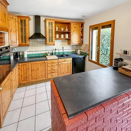 Maison Avec Jardin Et Parking Prive 8 Pers *