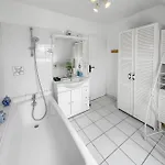 Maison Avec Jardin Et Parking Prive 8 Pers