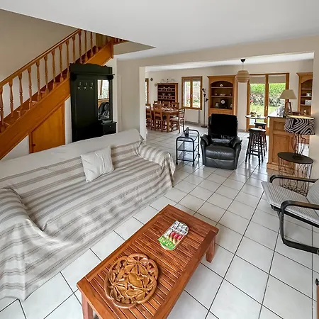 Feriehus Maison Avec Jardin Et Parking Prive 8 Pers