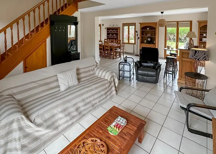 Feriehus Maison Avec Jardin Et Parking Prive 8 Pers